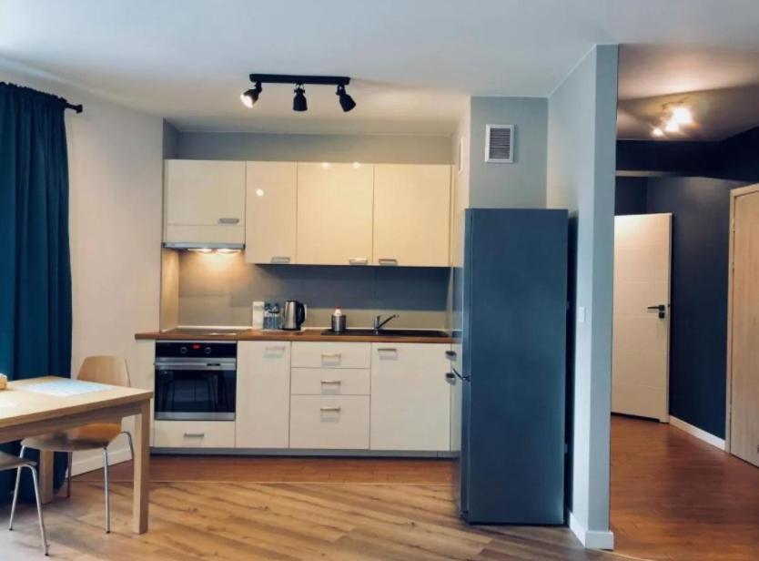 Loft Aprtament Apartment Pila Exterior photo